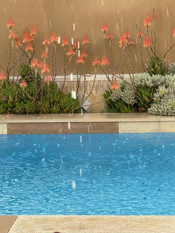 Valdevebas Chalet Con Piscina Madrid Eksteriør bilde