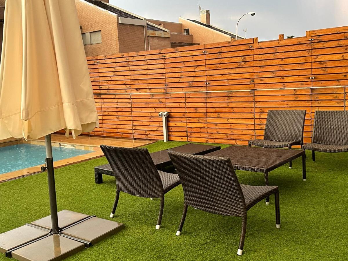 Valdevebas Chalet Con Piscina Madrid Eksteriør bilde