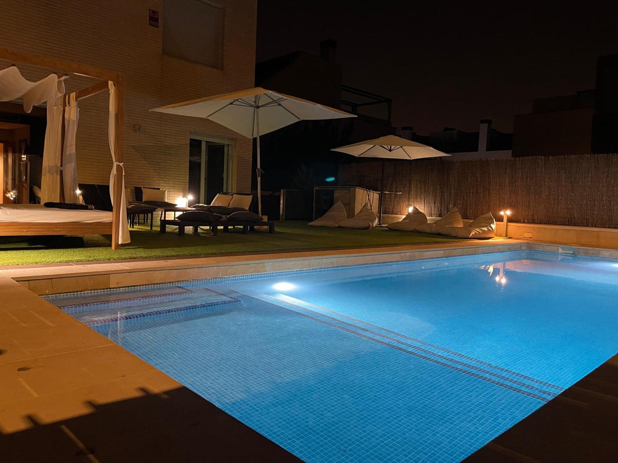 Valdevebas Chalet Con Piscina Madrid Eksteriør bilde